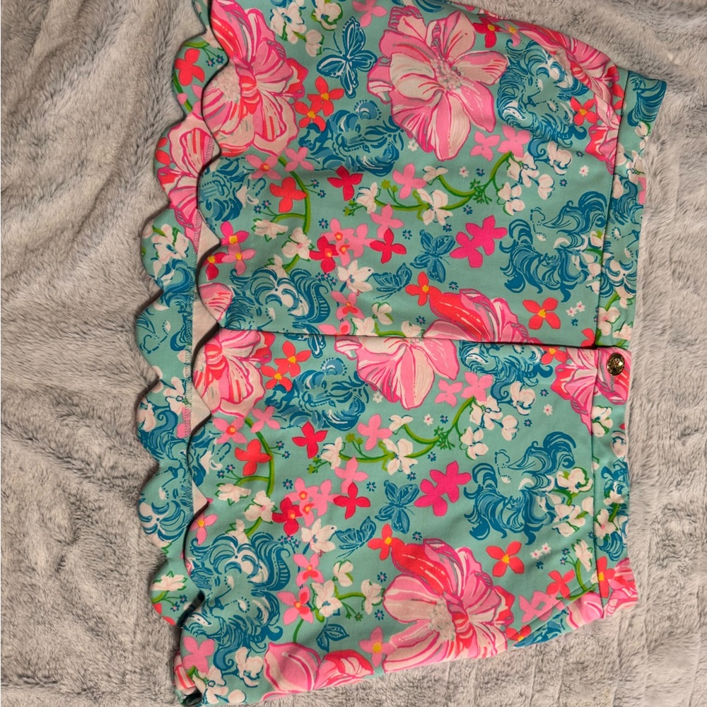 Floral Scalloped Hem Skirt